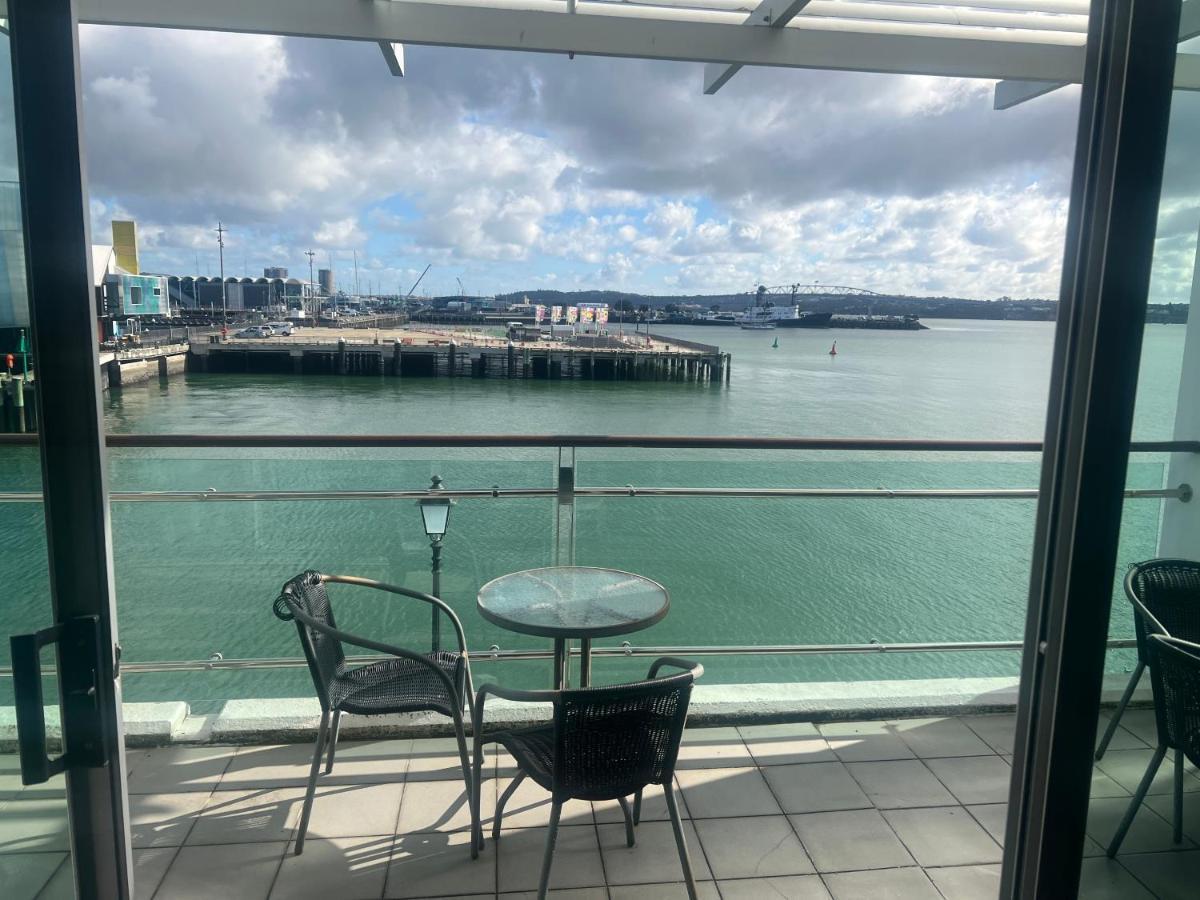 Waterfront Seaview Hotel Apartment - Same Building Block As Auckland Hilton Exterior foto