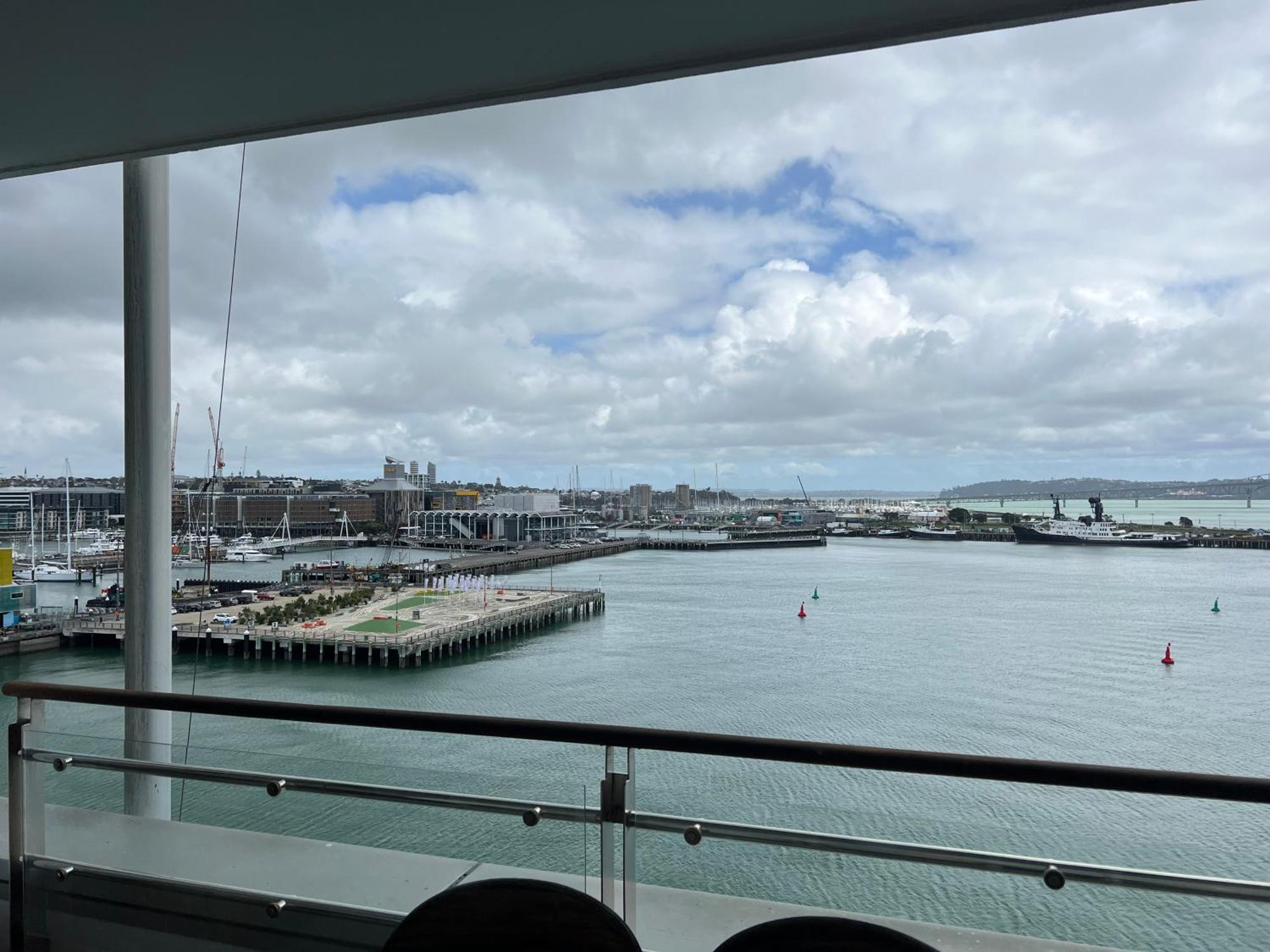 Waterfront Seaview Hotel Apartment - Same Building Block As Auckland Hilton Exterior foto