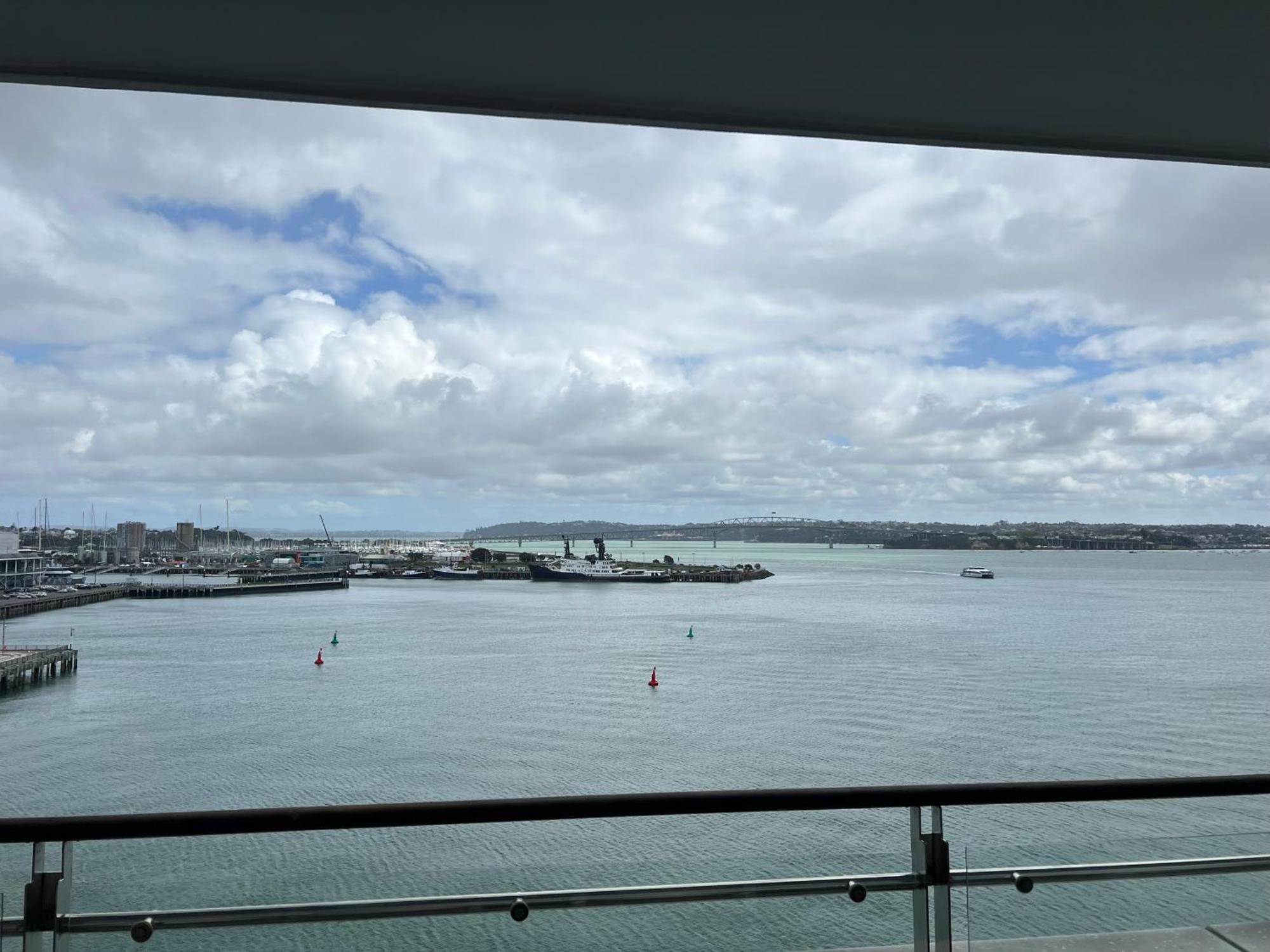 Waterfront Seaview Hotel Apartment - Same Building Block As Auckland Hilton Exterior foto